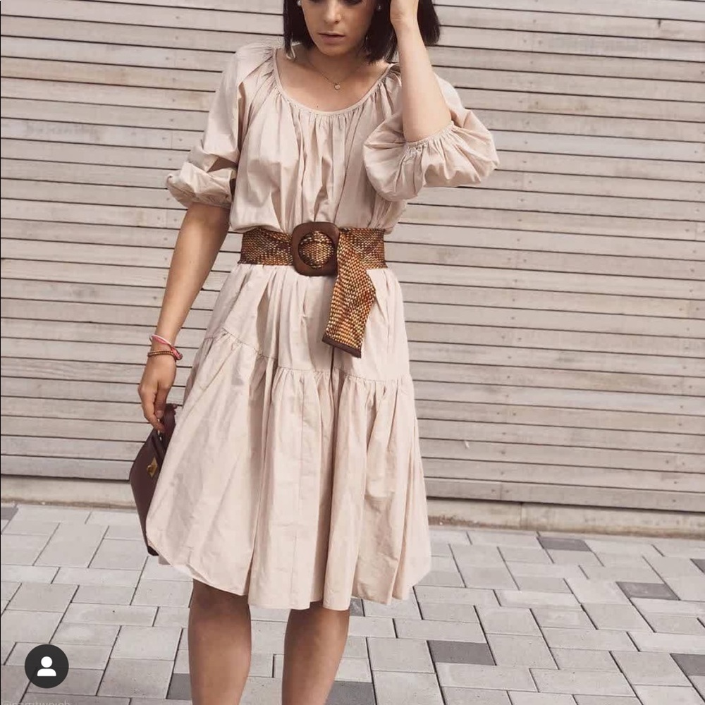 Mango puffy sleeves dress bloggers fav - Picture 2 of 9